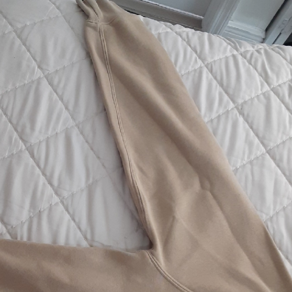 Nike Club Men's Fleece Beige Pullover Hoodie. - Picture 11 of 16